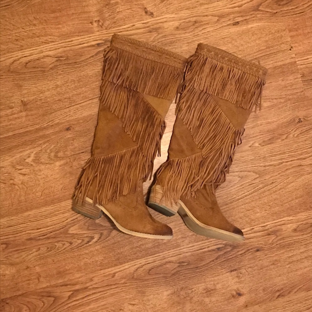 Fringe Suede boots❣️